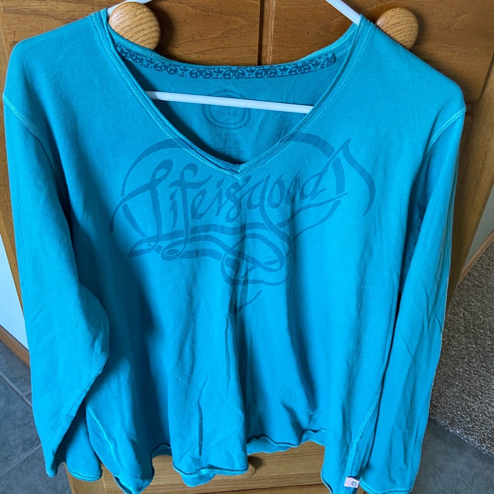 Life Is Good Woman’s Top